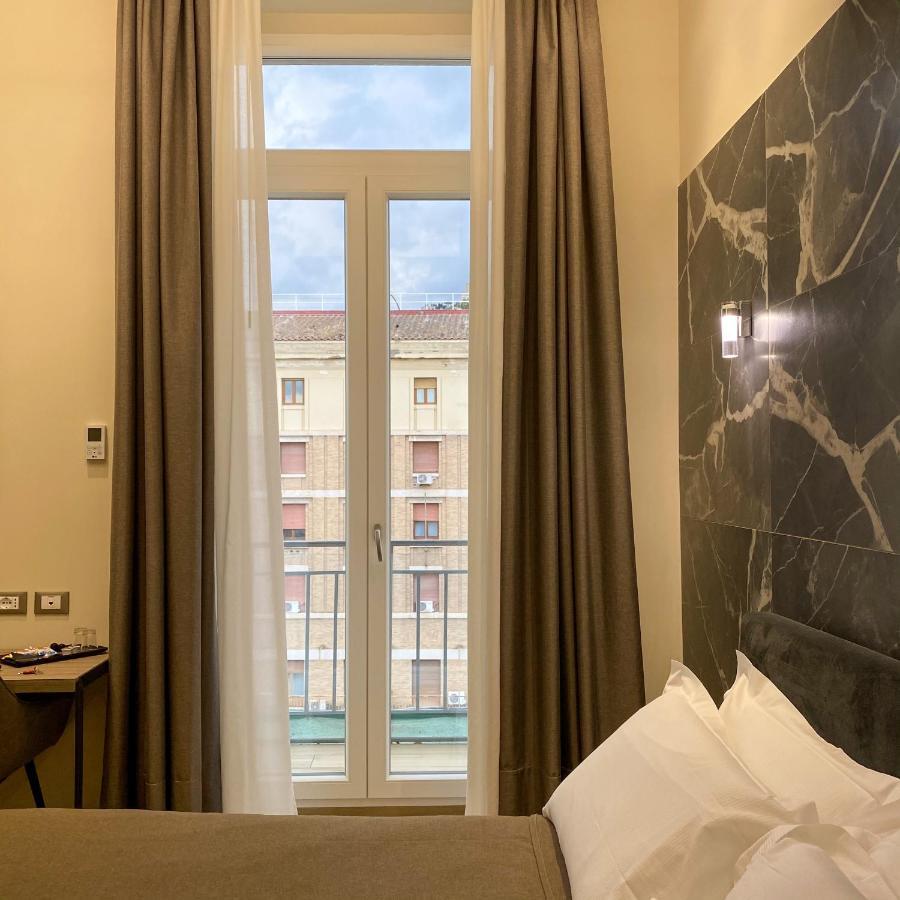 Municipio Luxury Suite Napoli Exterior foto