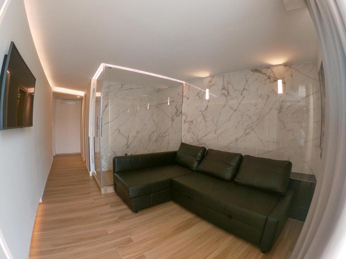Municipio Luxury Suite Napoli Exterior foto