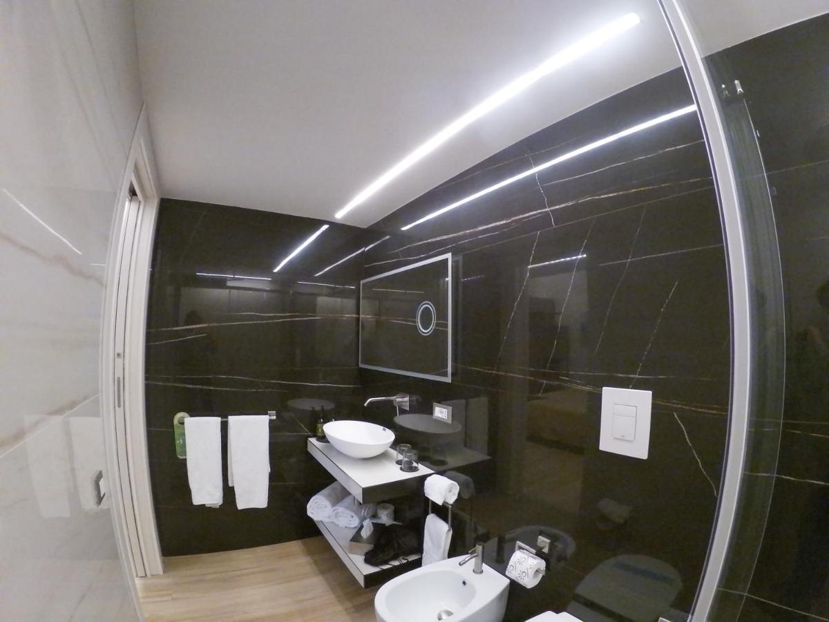 Municipio Luxury Suite Napoli Exterior foto