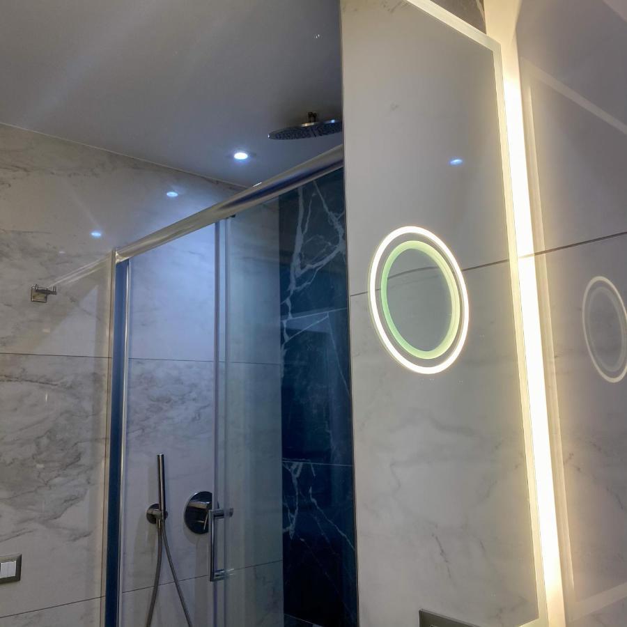 Municipio Luxury Suite Napoli Exterior foto