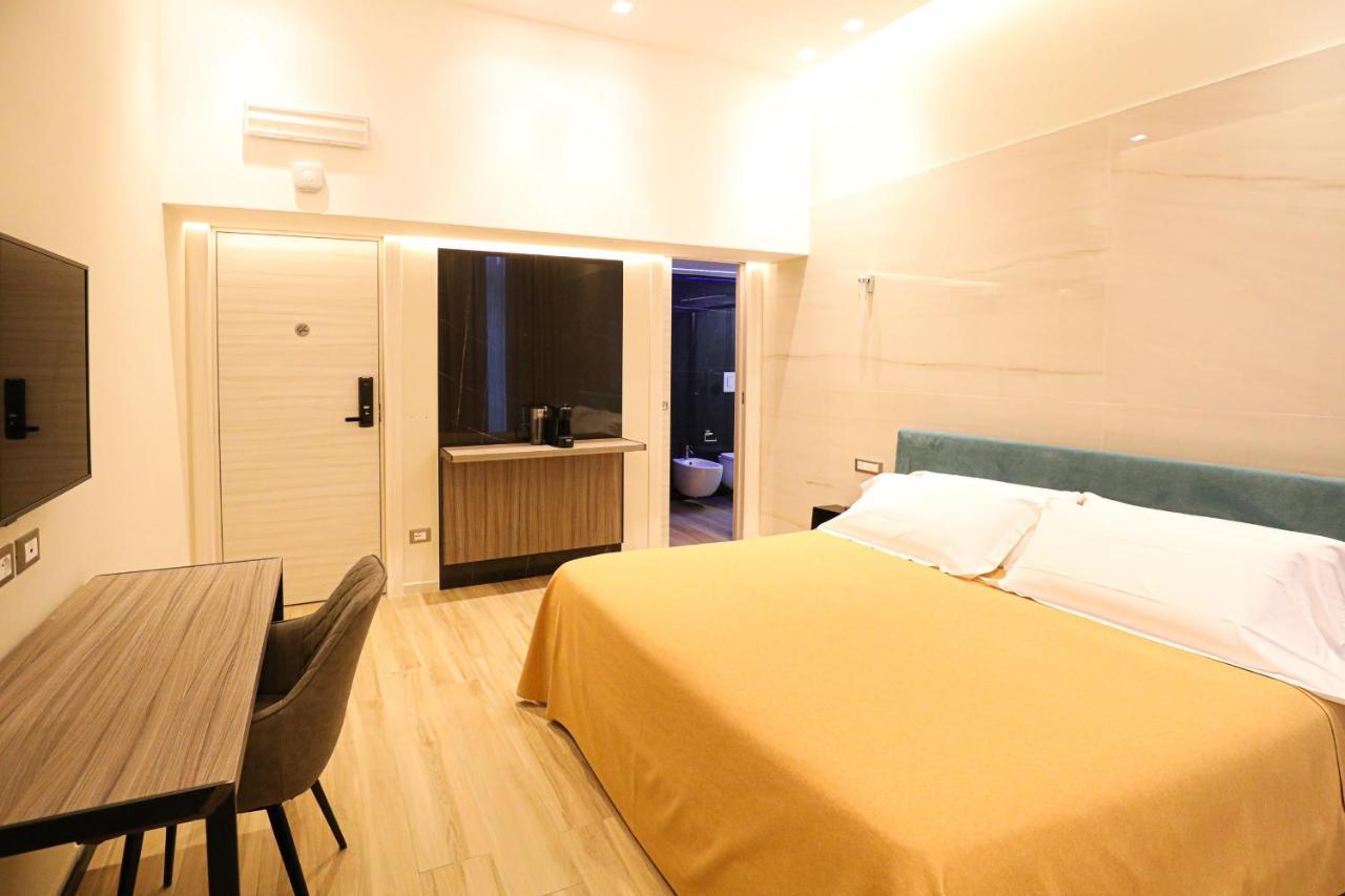 Municipio Luxury Suite Napoli Exterior foto